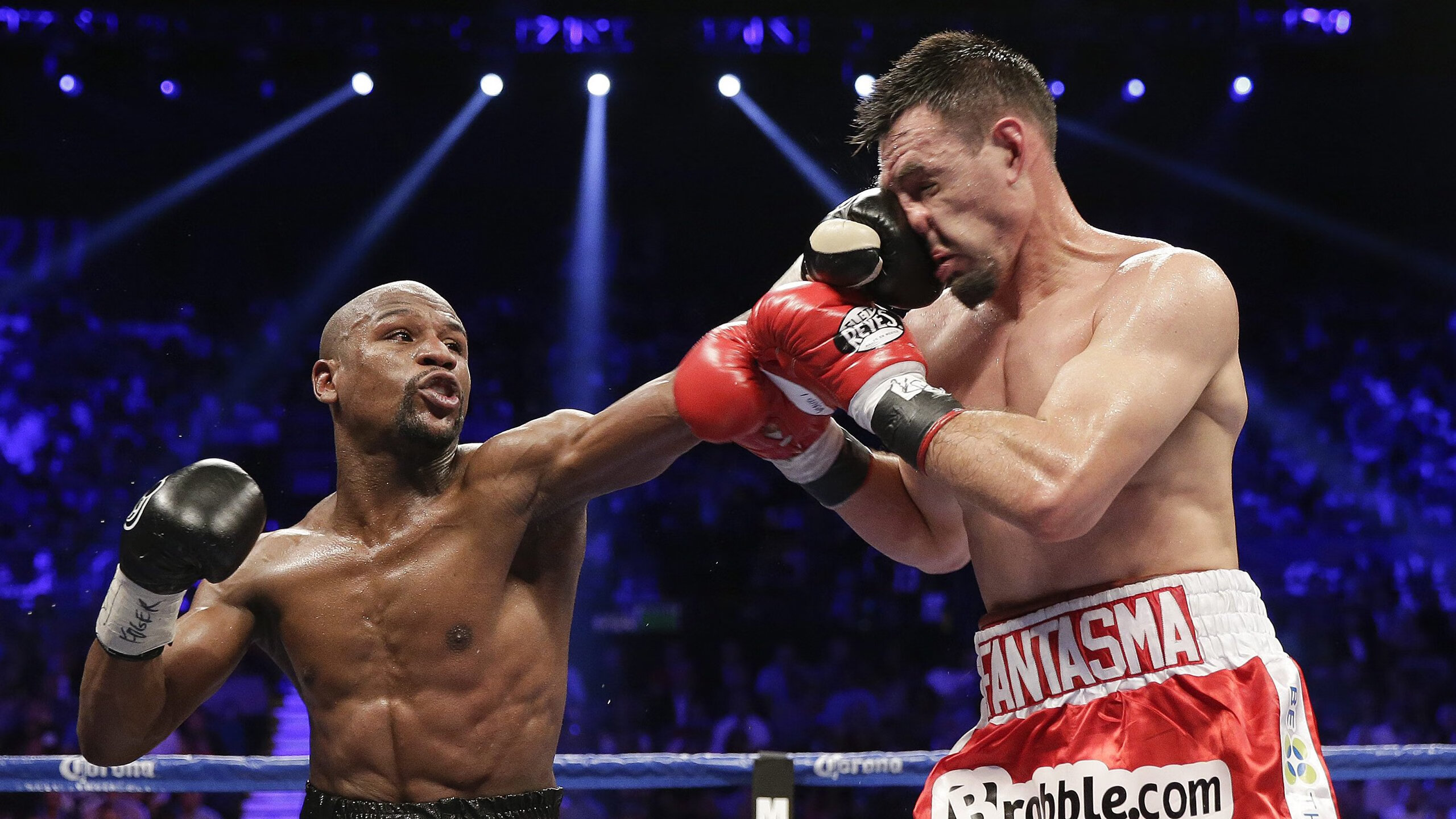 划频波动对成绩影响的实证分析，频率与划距的关系